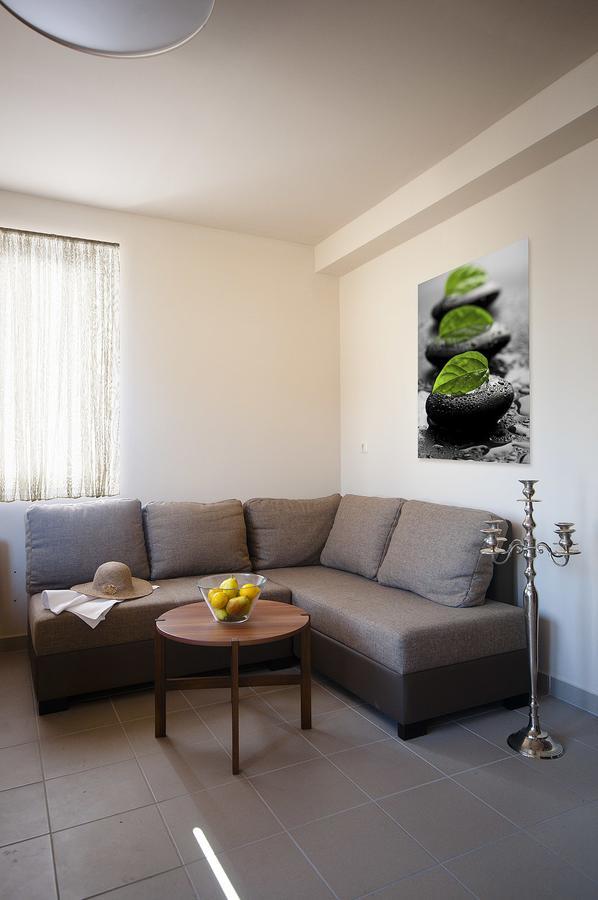 Pandora Zsóry Apartmanok Mezőkövesd Exterior foto