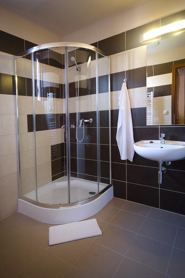 Pandora Zsóry Apartmanok Mezőkövesd Exterior foto