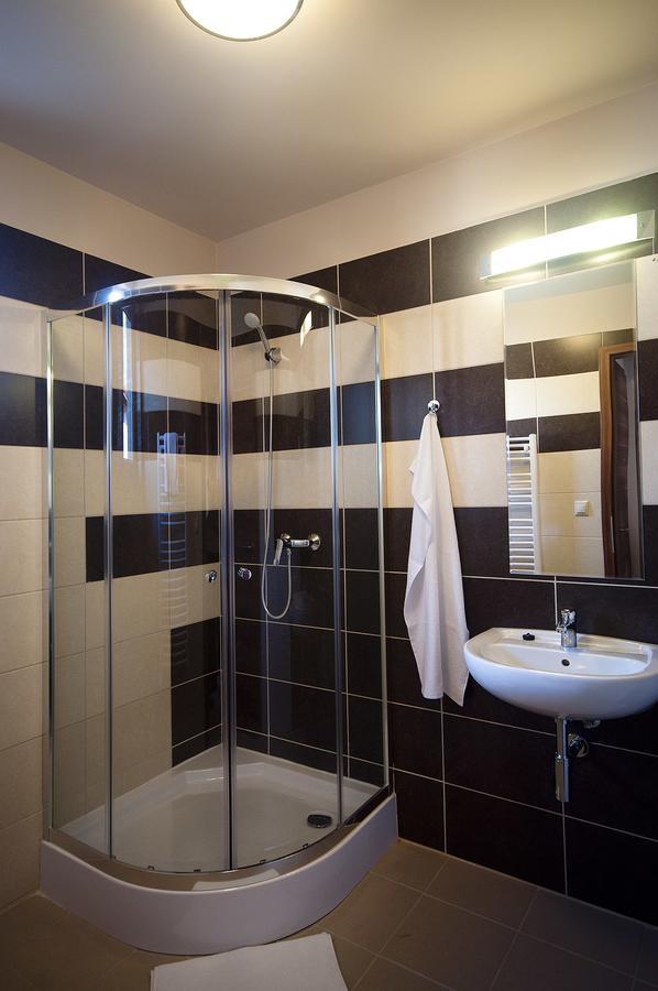Pandora Zsóry Apartmanok Mezőkövesd Exterior foto